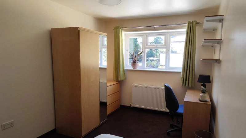 Dunkirk Student:  6 Bedroom modern -  Brailsford Road - Thumbnail 6